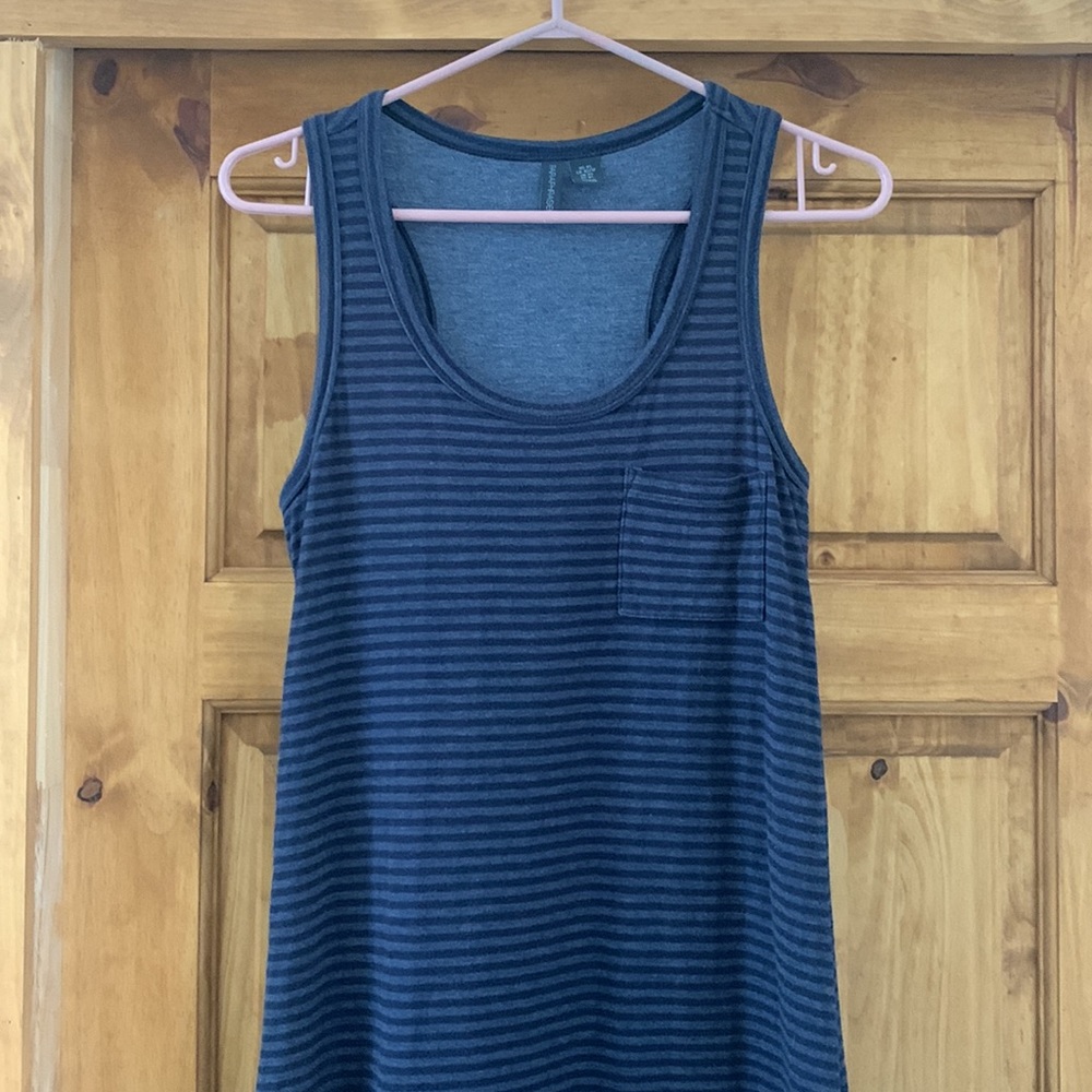 Paraphrase tank dress with slits, size XS but fits through Medium - Picture 3 of 7